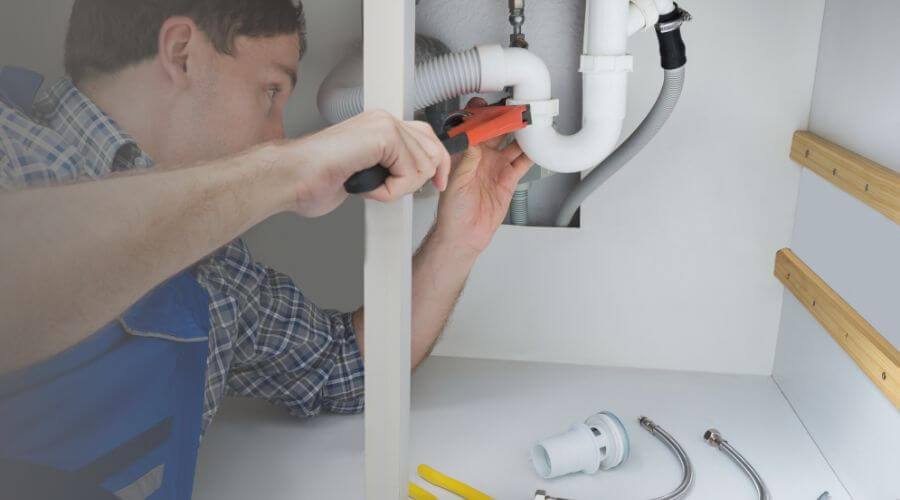 Local water heater installation in Deweyville, TX